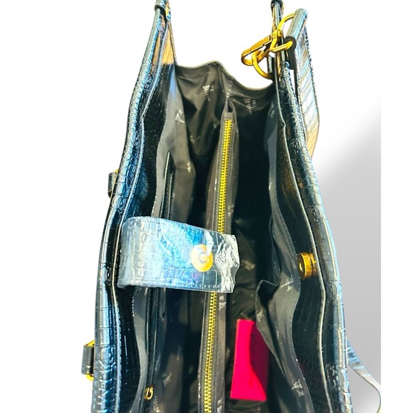 Betsey Johnson Xomattie Skull Patent Leather Work Tote Bag Black Gold Charms - Picture 8 of 16